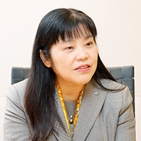 岩下　真理