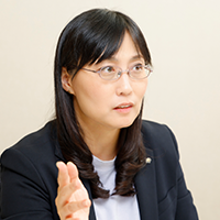 郭　穎