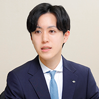野崎　宇一朗