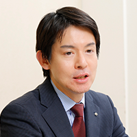 宍戸　知暁