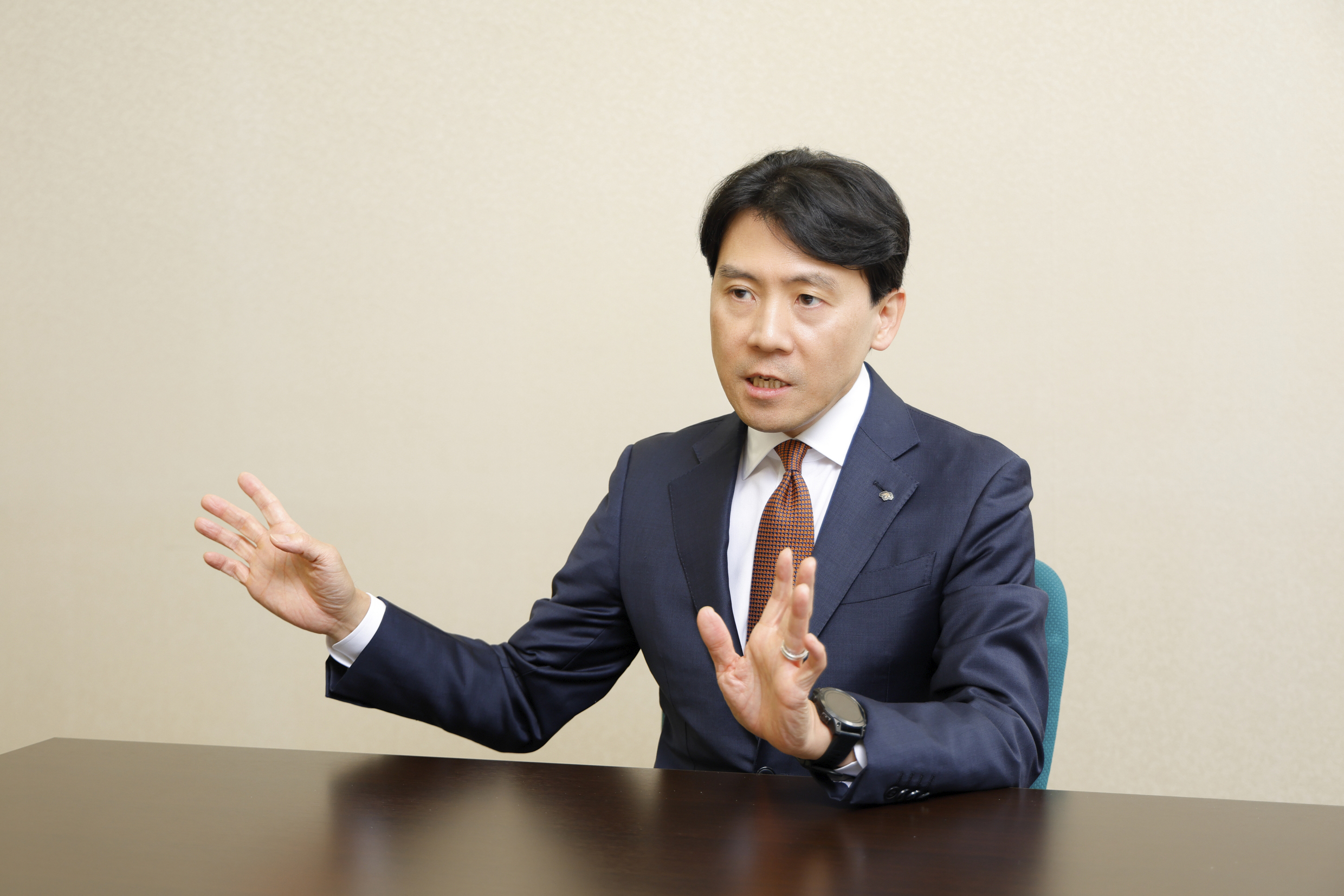 日経平均株価初の49,000円超え　日米ダブルショックは克服、米地銀不安も局所的　野村證券・池田雄之輔のイメージ