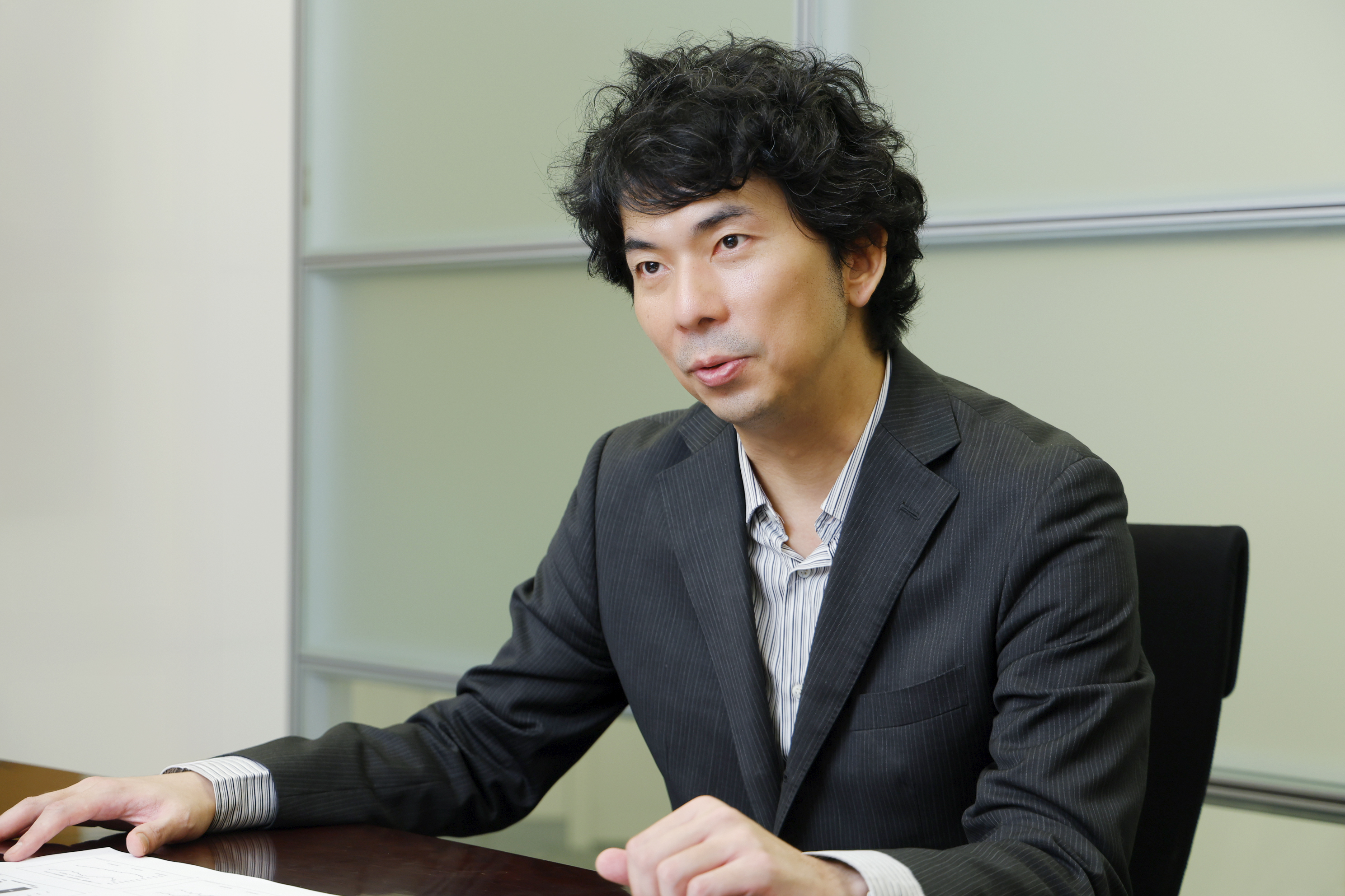 株式ストラテジスト・大川智宏さんが考える高市銘柄　「アパレル小売」「百貨店」に注目する理由のイメージ