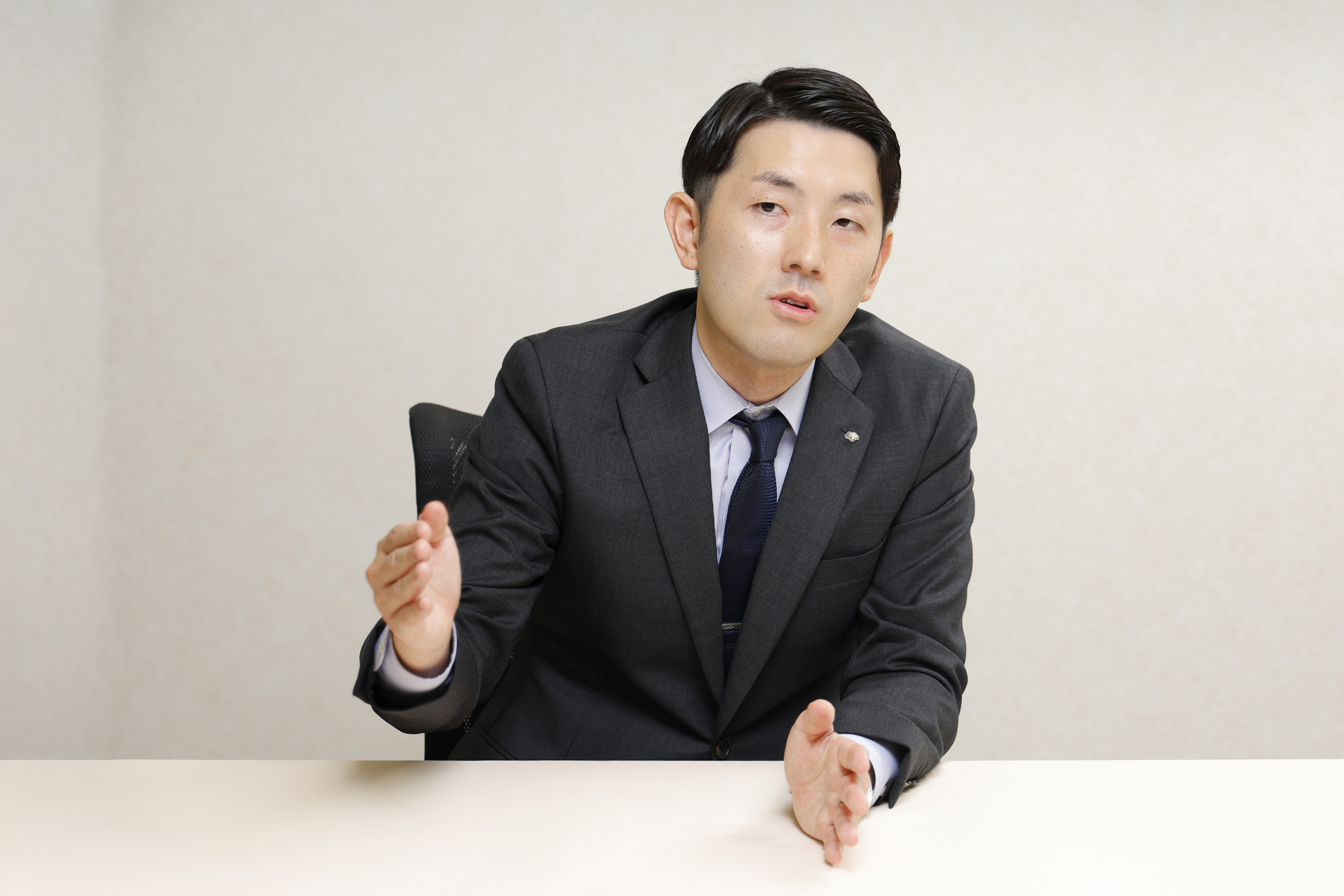 「責任ある積極財政」が評価される条件とは？　成長率押し上げのカギを検証　野村證券・棚橋研悟のイメージ