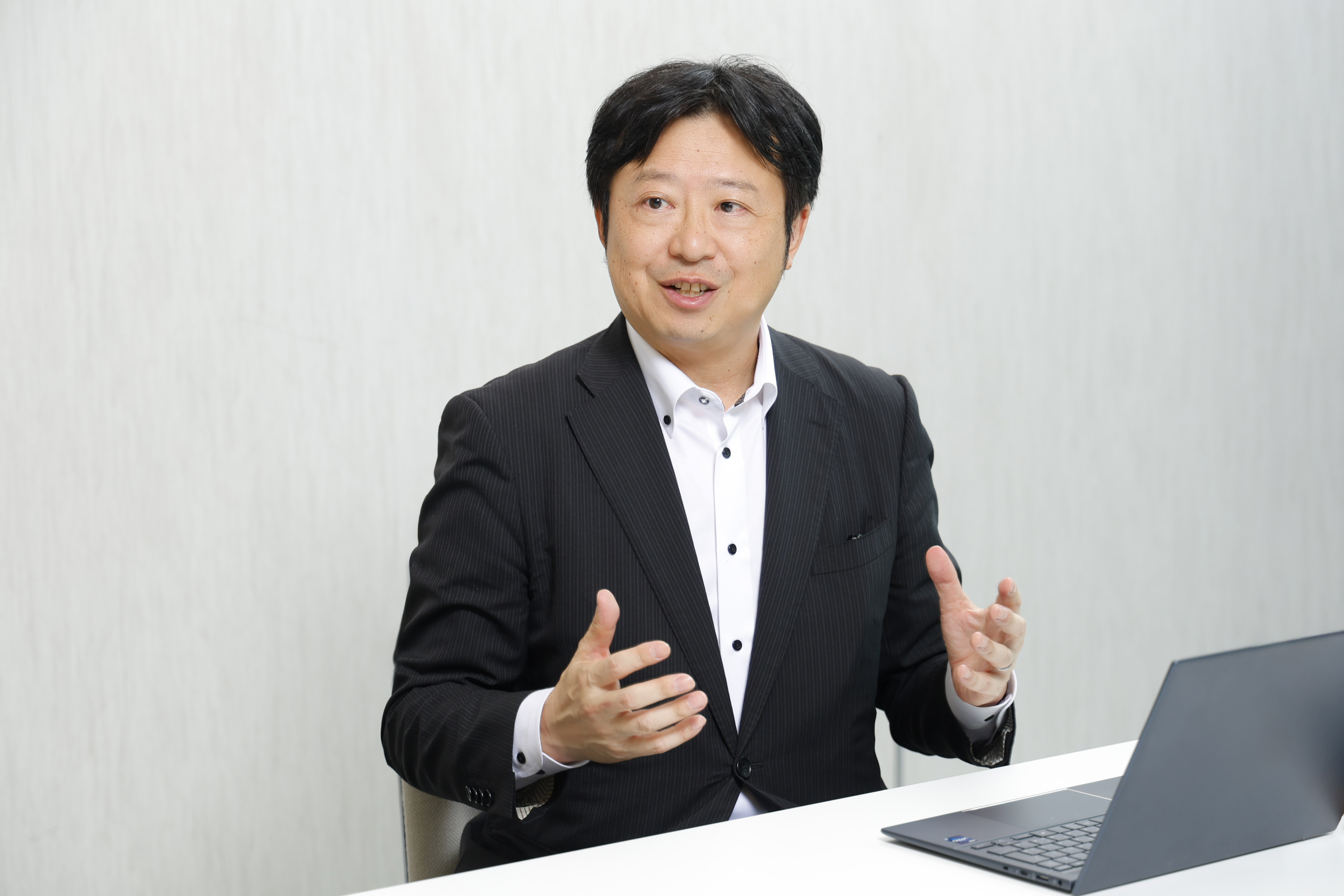［対談］普通の会社員が「いつの間にか富裕層」になれる時代　DCや持株会での投資継続がカギのイメージ