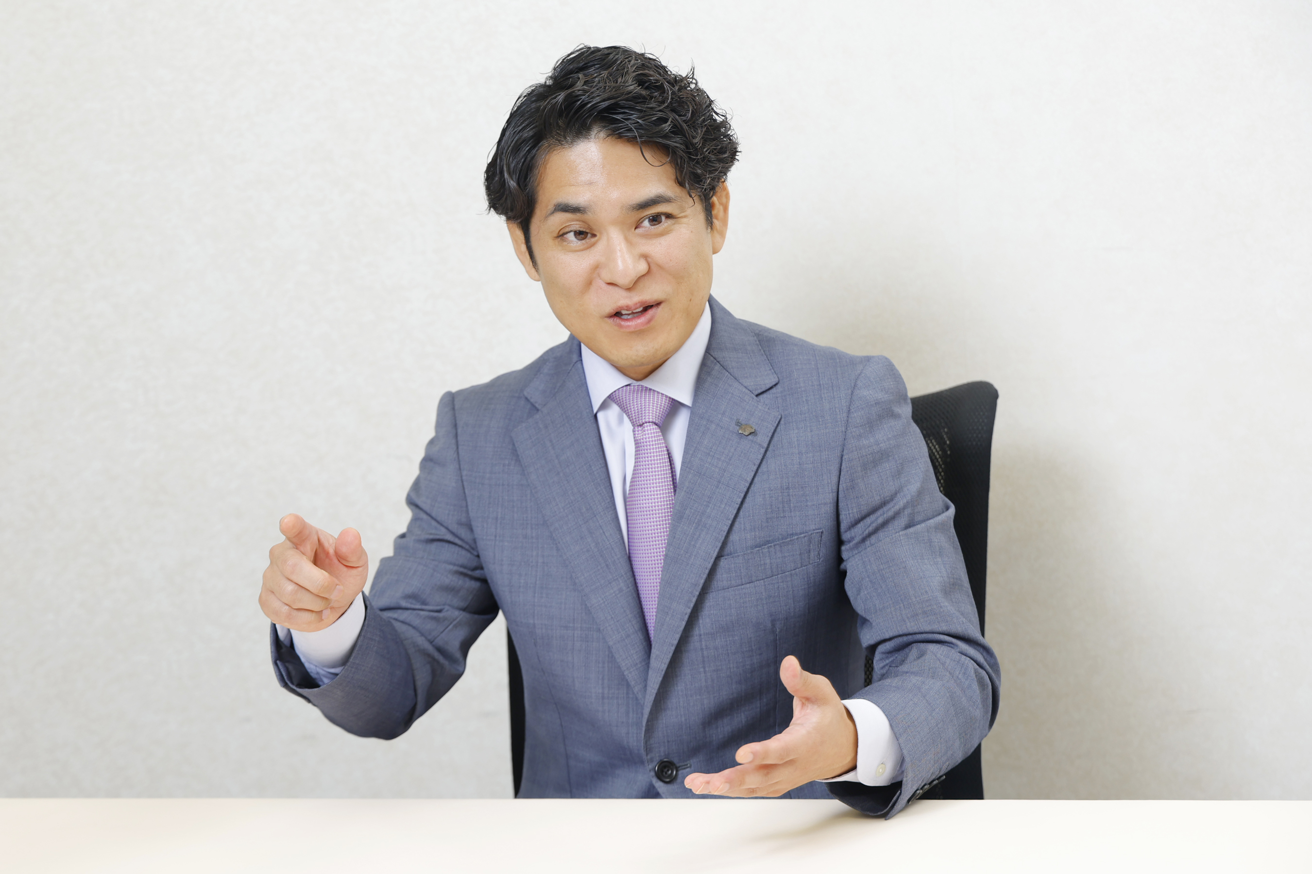 小売・サービス業のAI導入は人手不足解消だけではない？　需要予測や感情分析、シフト作成への活用法　野村證券・小川裕一郎のイメージ