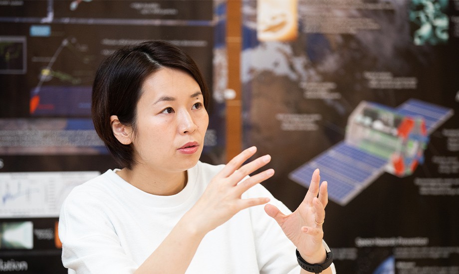 2020春、日本の空に世界初「人工流れ星」を！民間宇宙ベンチャー、岡島礼奈の挑戦のイメージ