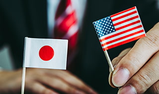 資産運用に保守的な日本人―約20年間で資産を3倍以上に増やした米国人から学ぶことのイメージ